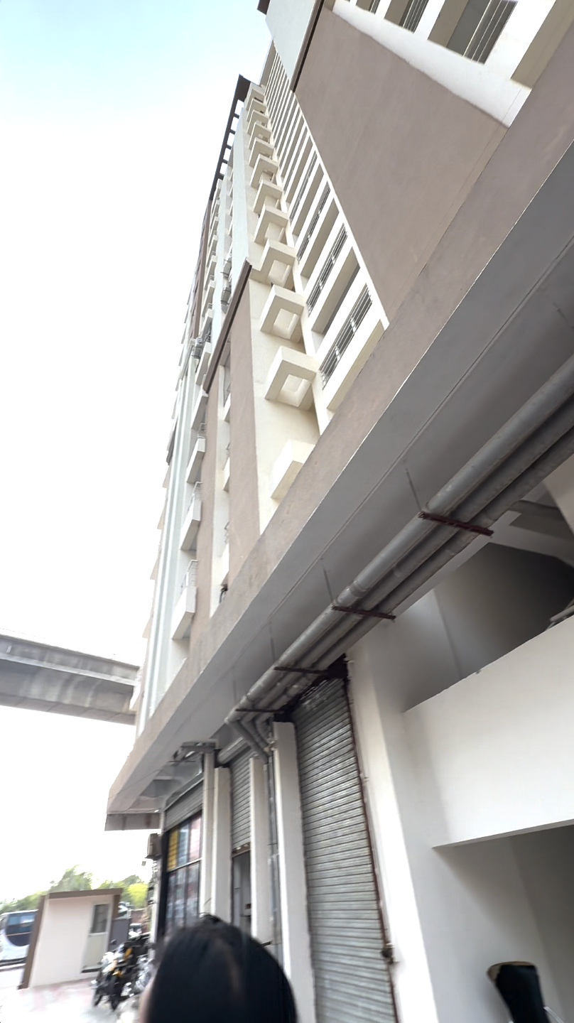 UB Flats (railway station)