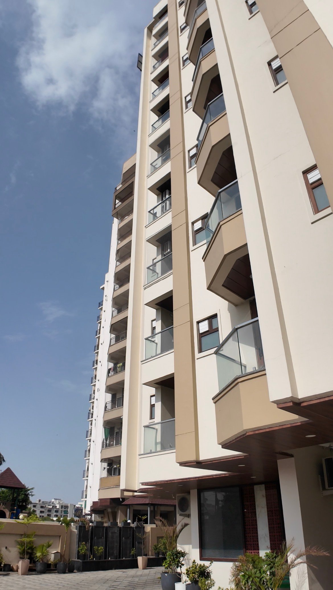 Urban Heights Flats (Patrakar Colony,Mansarover)